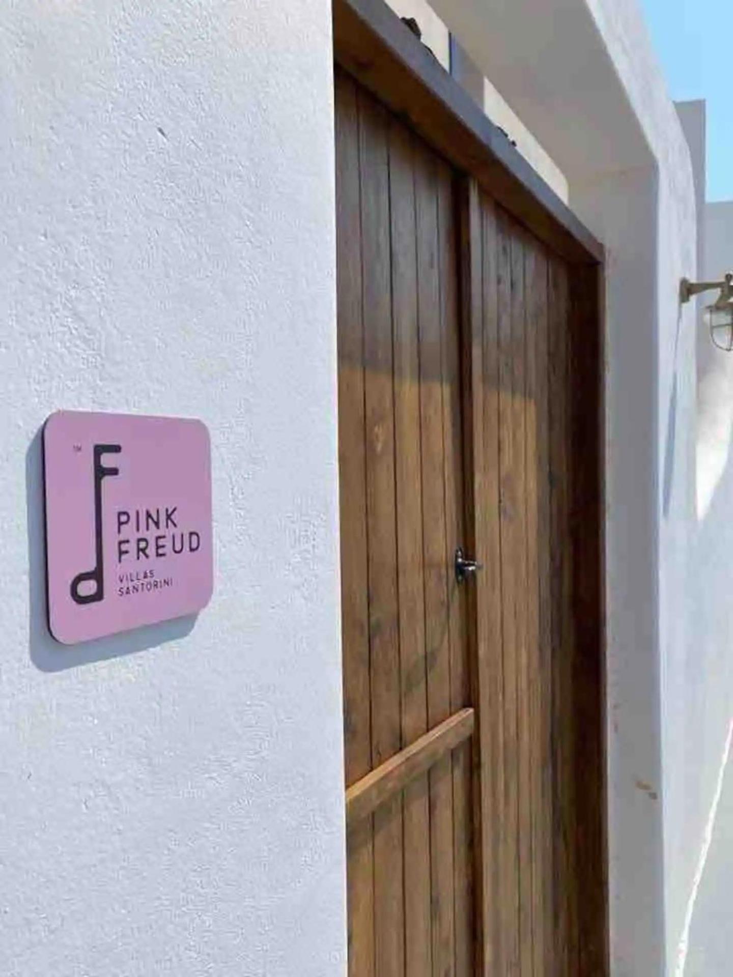 Pink Freud Villas Santorini Οία Εξωτερικό φωτογραφία
